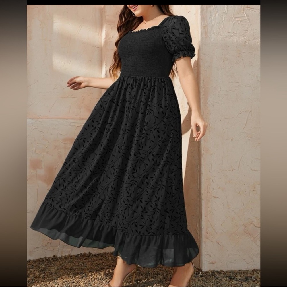 NWT SHEIN classic black Maxi Dress size 4x so gorgeous! With floral detail